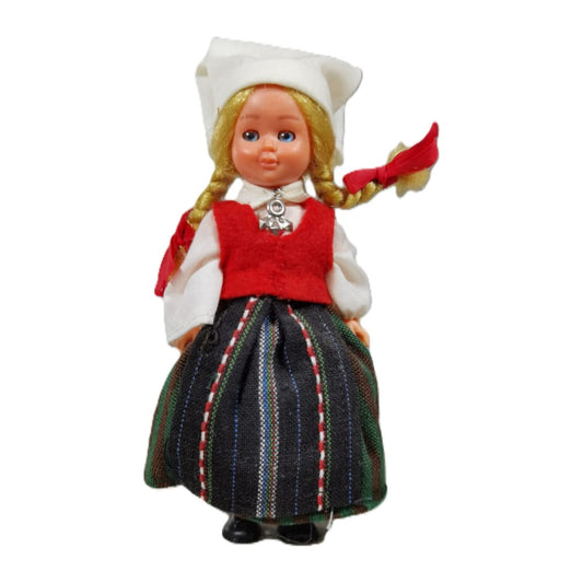 Svensk Folkdräkt: Östergötland