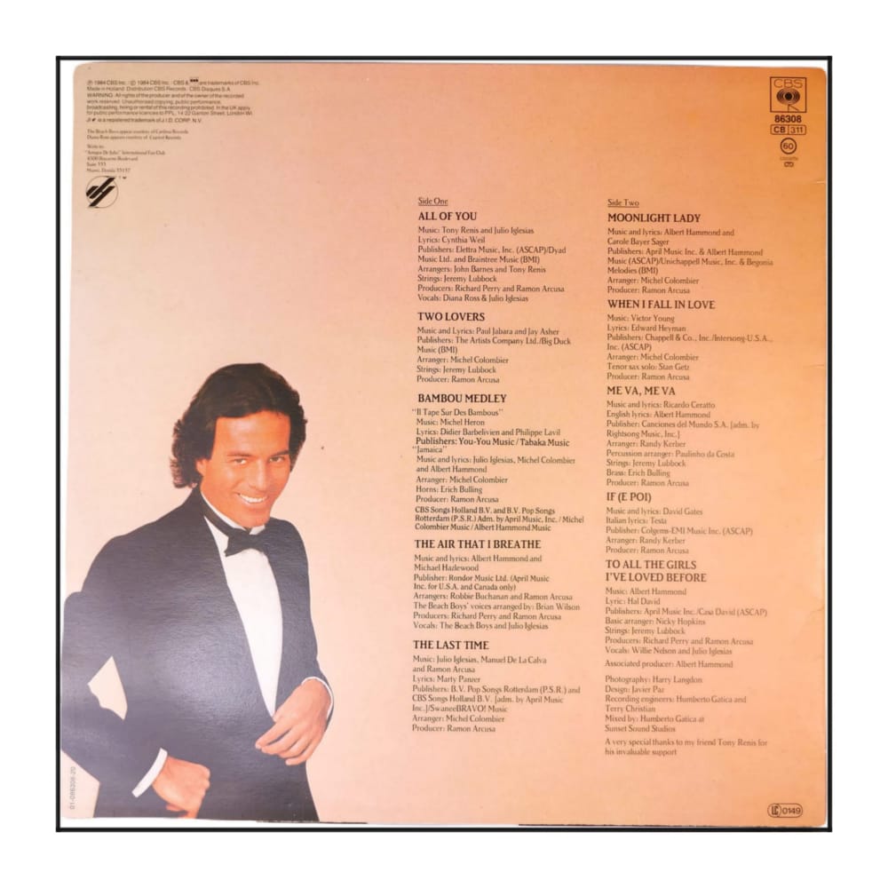 Julio Iglesias: 1100 Bel Air Place