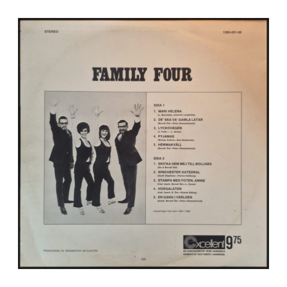 Family Four: mari helena
