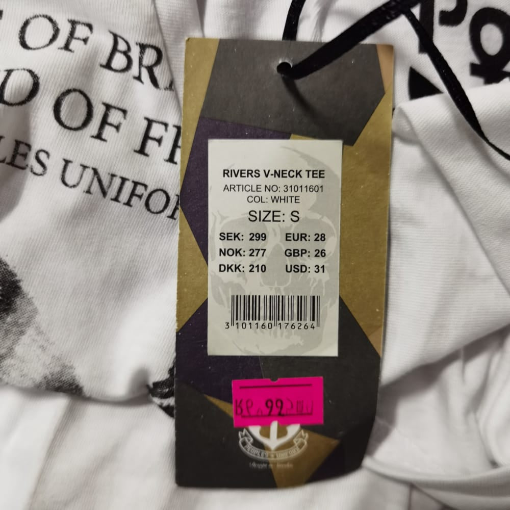 Peoples Uniform: Rivers V-Neck Tee (S)