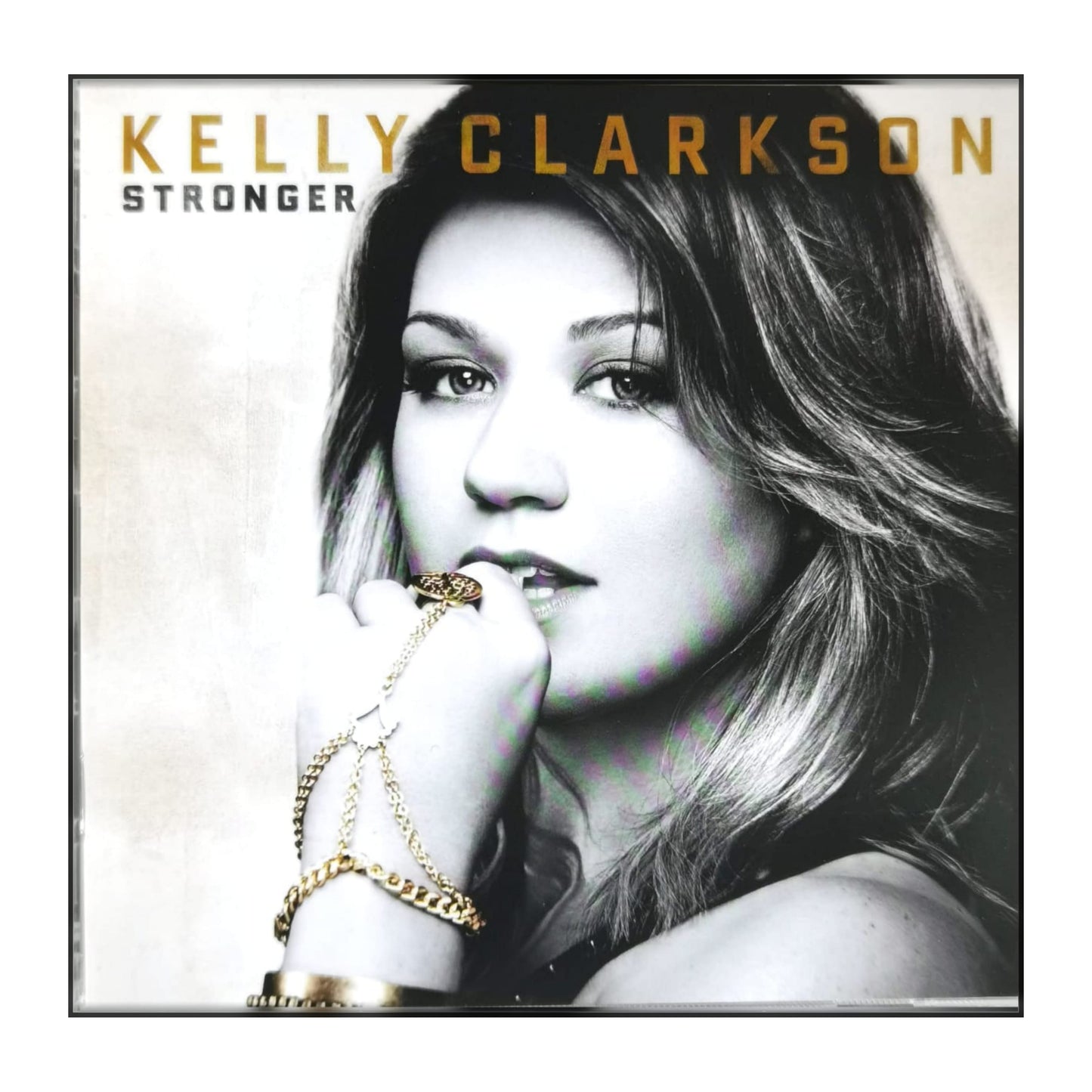 Kelly Clarkson: Stronger