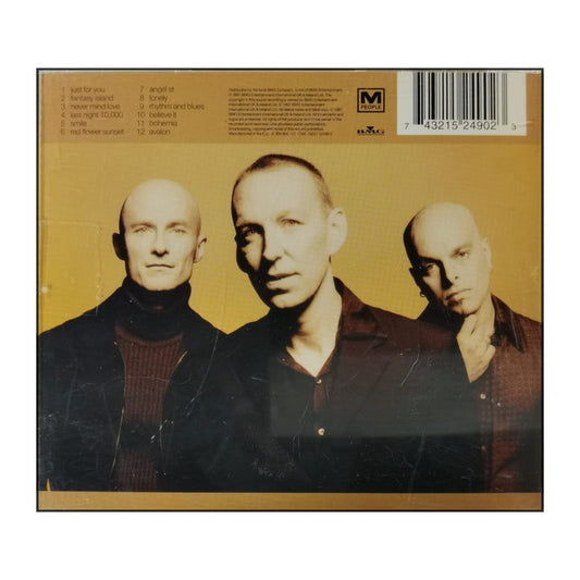 M People: Fresco