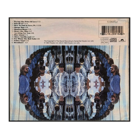 Bee Gees: Size Isn'T Everything