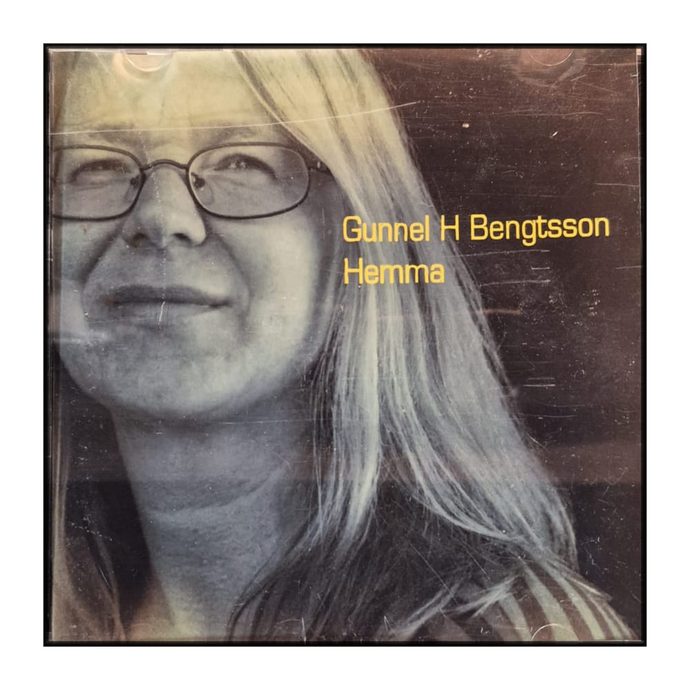 Gunnel H Bengtsson: Hemma