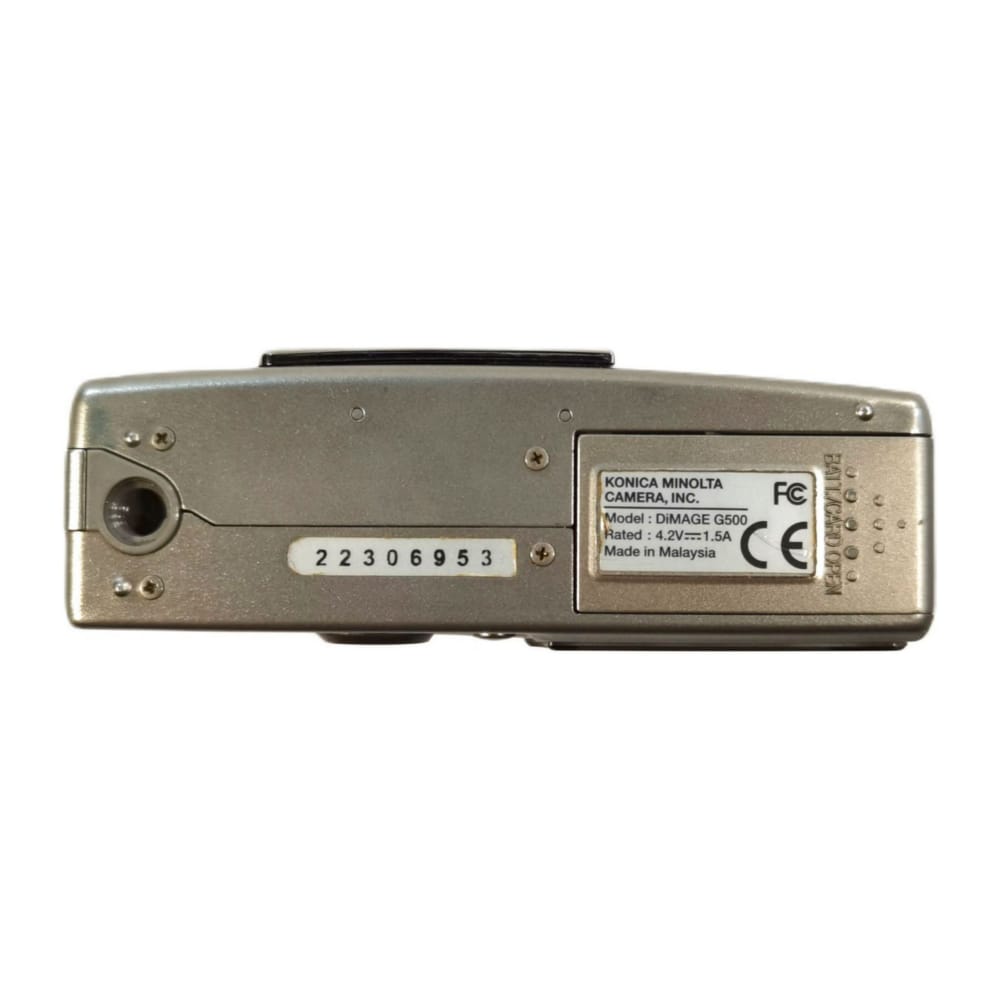 Minolta Dimage G500 Camera (Defect?)