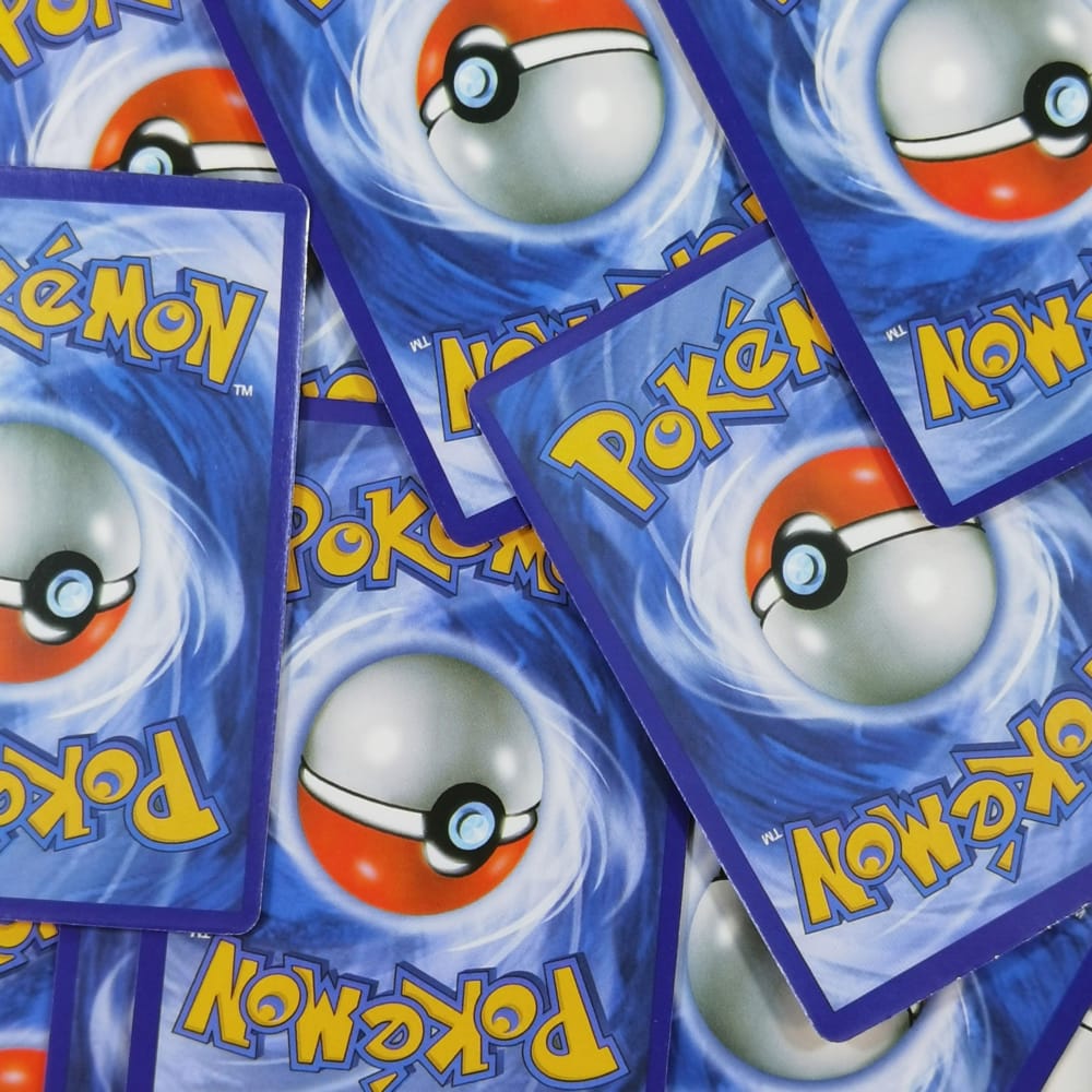 Pokémon: Booster Pack 820650104909 (1)