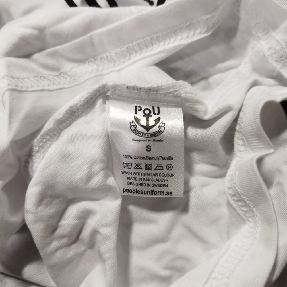 Peoples Uniform: El Bar Capitan Tee (S)